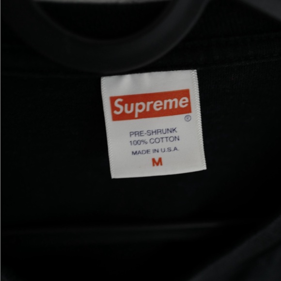 Supreme t shirt - Picture 3 of 3